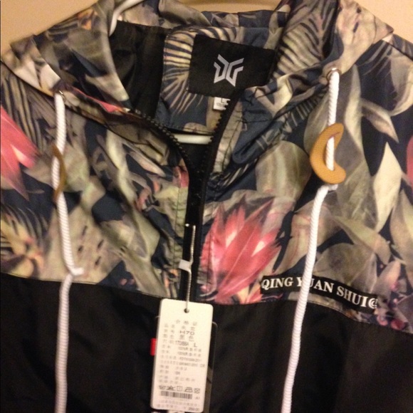 Boys jacket - Picture 2 of 5